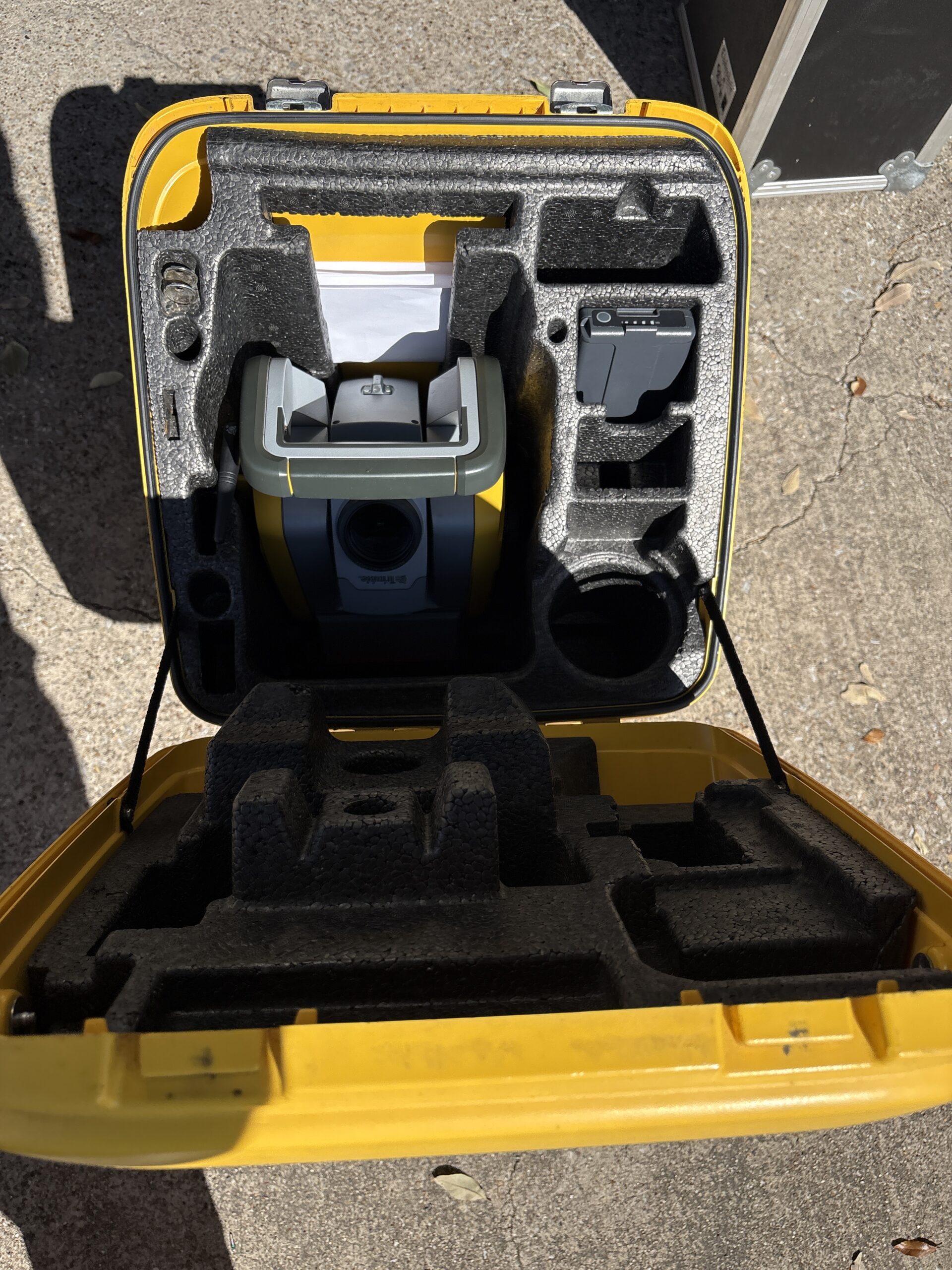 Trimble SPS 710 Robotic Total Station - Image 3