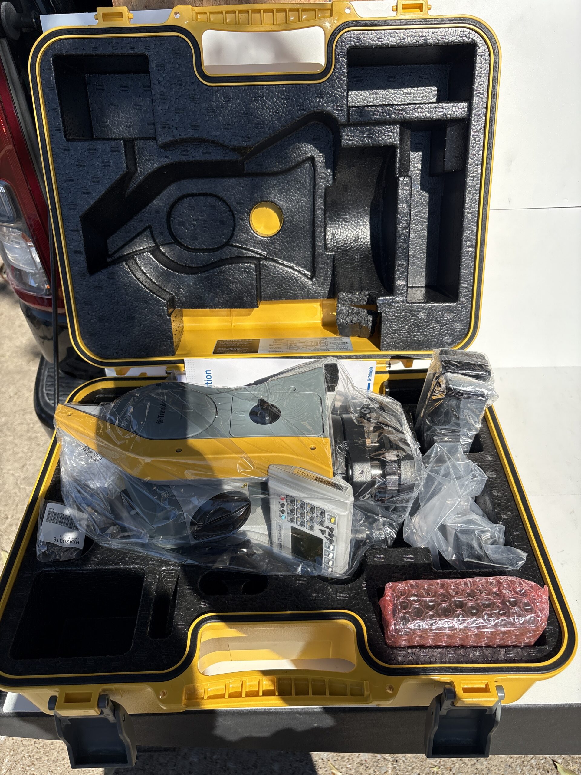 Trimble C3 1" Total Station with Optical Plummet - Image 3