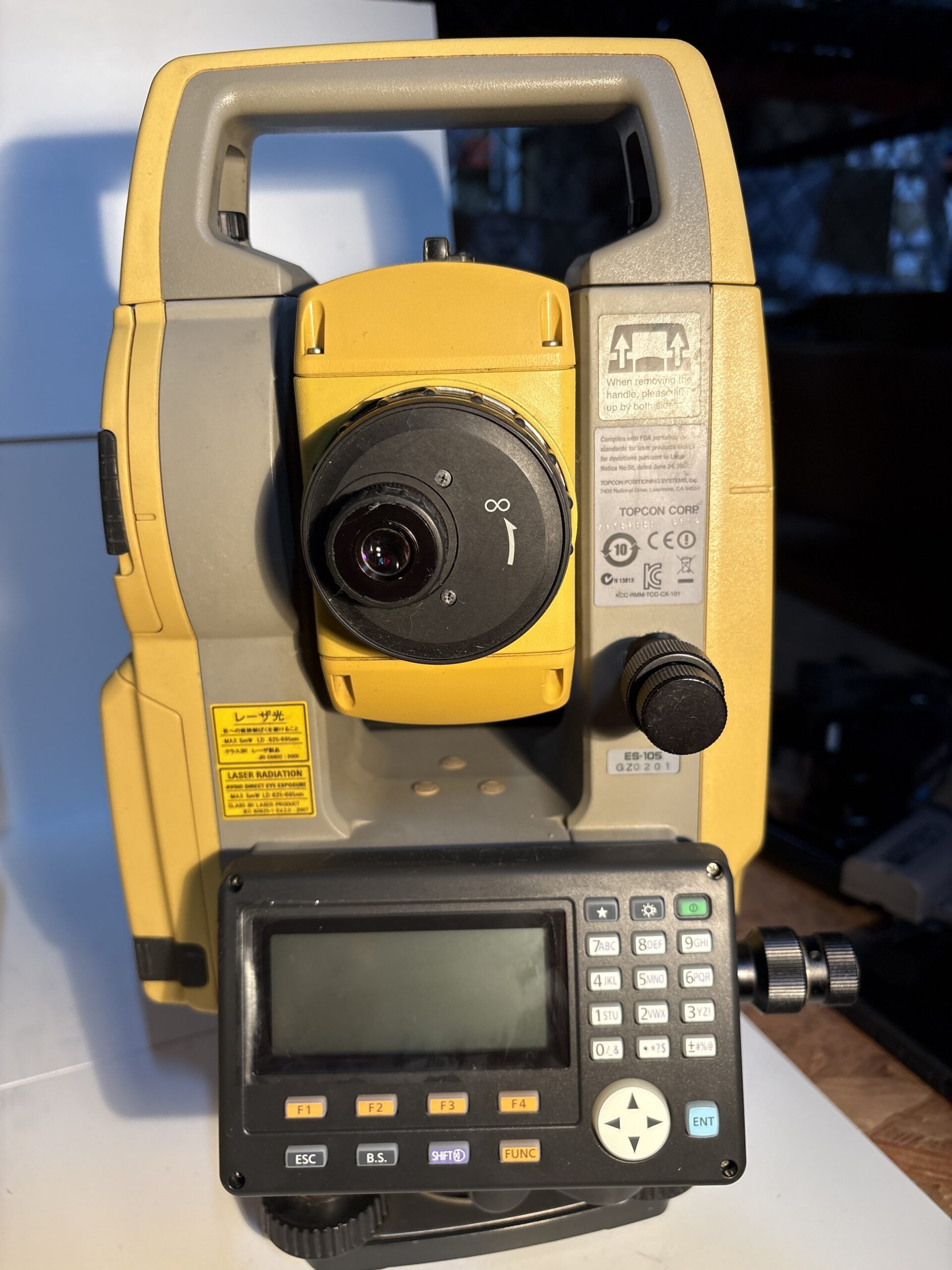 Topcon ES-105 (5" TOTAL STATION, DUAL DISPLAY, LASER PLUMMET) - Image 2