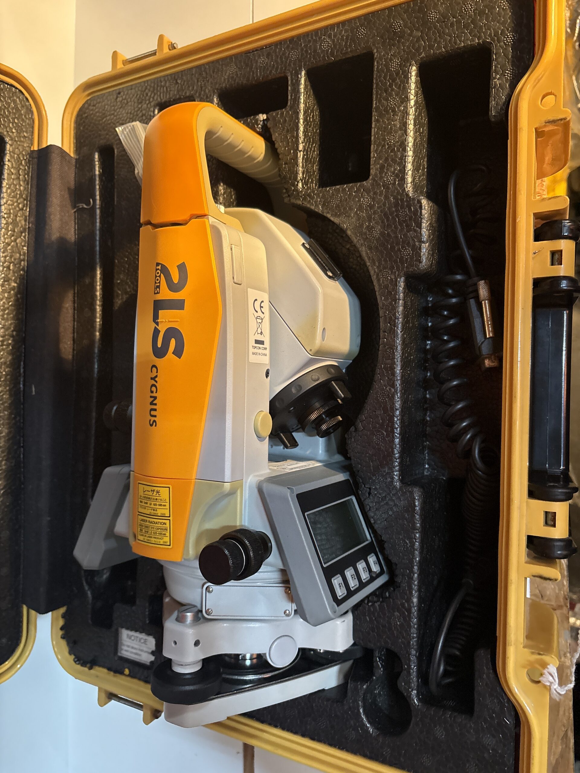 TS-100 Futtura Total Station - Image 3