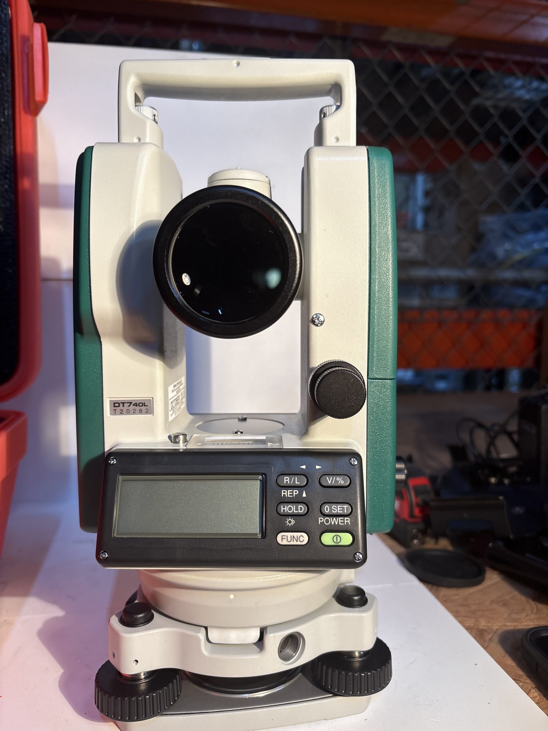 Sokkia DT740L 7" Electronic Digital Theodolite - Image 3